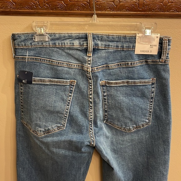 Forever 21 NWT women’s mid rise denim stretch jeans wide leg 29 waist - Picture 5 of 10